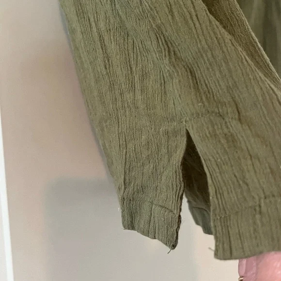 LOFT Olive Ruffle Blouse Cotton Womens Size XS - Picture 4 of 11